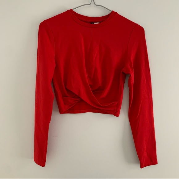 H&M Divided Red Long Sleeve Crop Top with Twist Detail - Picture 2 of 3